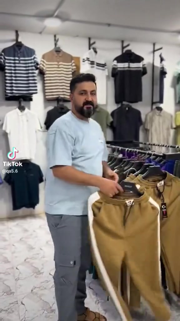 عرض وجديد 🔥 
مجمع أزياء حسن البياتي انسب الاسعار 🦸 
العنوان موصل حي تعليم مجاور مول الهيكل 🦸


**إذا كنت صاحب هذا الإعلان وتريد حذفه لأي سبب، رجاءا أرسل رسالة إلى الدعم الفني**