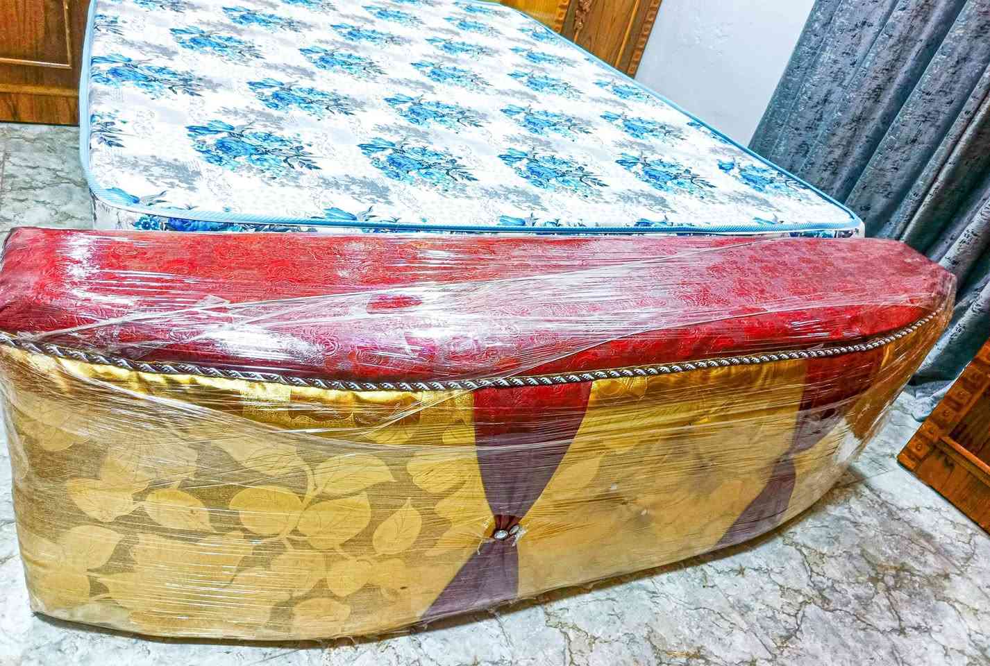 ‏#السلام_عليكم
‏غرفه خشاب للبيع
‏شغل الموصل 
‏نضافه فول جديدة مستخدمه شي قليل وبعد احلا من الصور  
‏السعر مليون و 150 بيه مجال شي بسيط
‏
‏اتصل وتدلل : ***********
