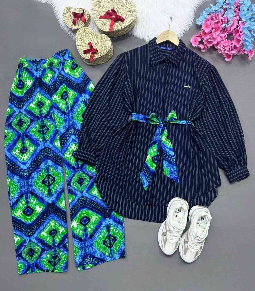 طقم قطعتين❤‍🩹

خامة صوفيا صيفي
46-48-50-52


**إذا كنت صاحب هذا الإعلان وتريد حذفه لأي سبب، رجاءا أرسل رسالة إلى الدعم الفني**