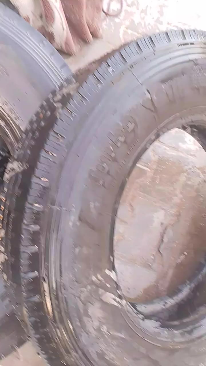 سلام عليكم ويل هينو ثقيل مع ٣ تايرات للبيع *********** مكان النجف
