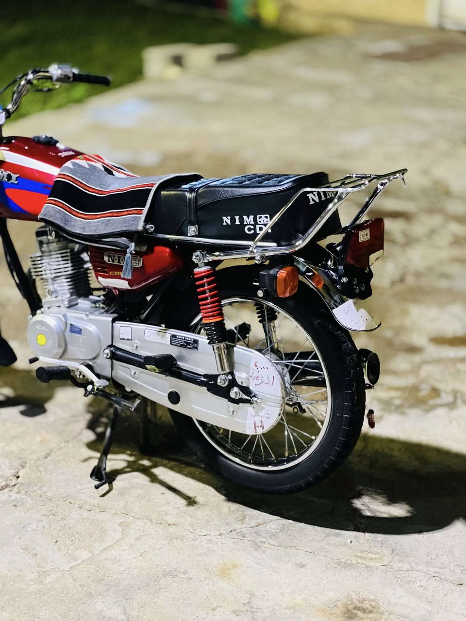 سلام عليكم شباب نامه 26 لبيع دراجه احله من صوره اخت زيور ماشيه ٣٠٠٠ دراجه تخبل الله شاهد تجي وشوف بعينك بعده وكيل المو شراي لا يتعبني من اكلك دراجه  زيرو يعني زيرو شلعه معدل خير من الله مانقصه شي ترايك وين متريد حتلو لبغداد لشراي يتفضل يتصل *********** وذا متحصلني متواجد وتساب 👍🏻.
