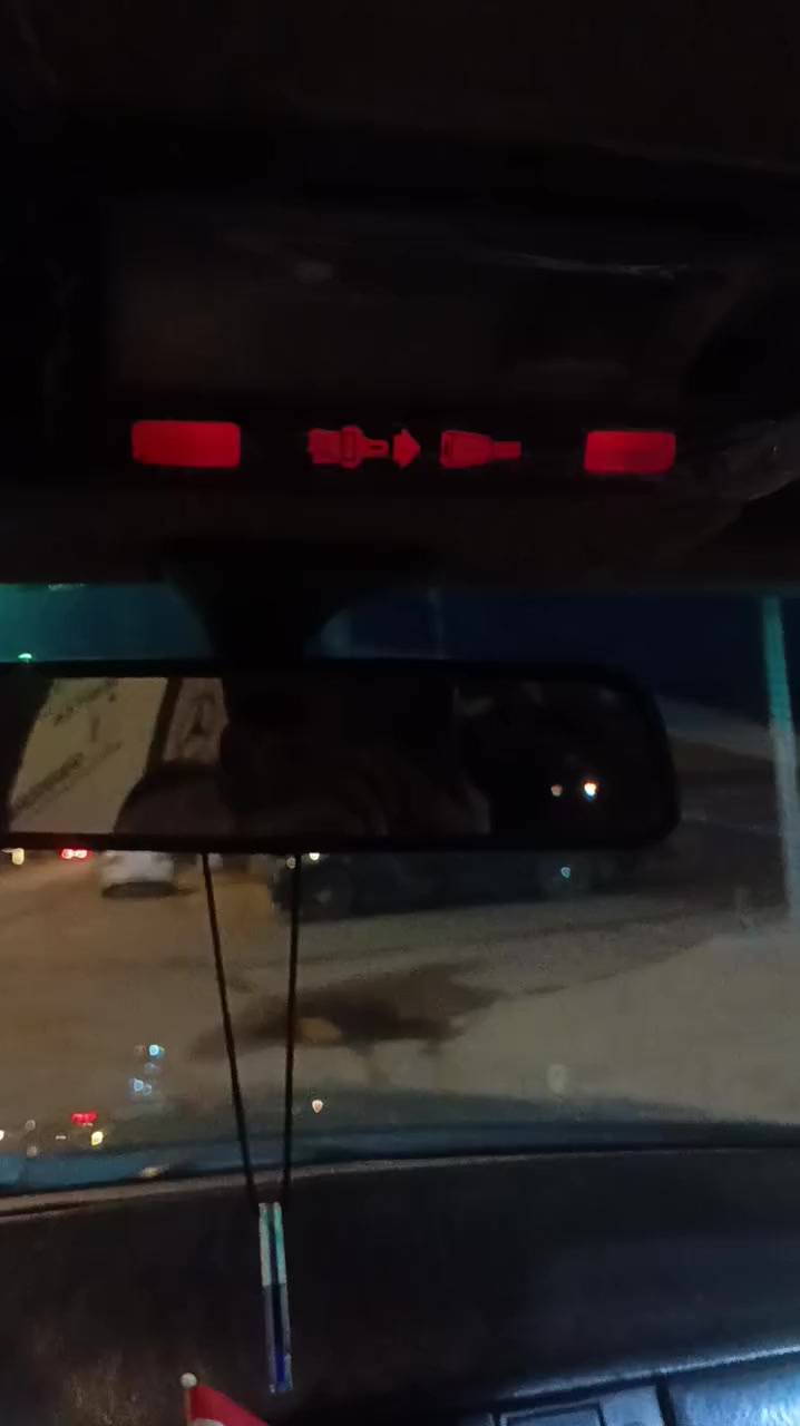 دب 93 اسود كذاب مكينه ثنين ونص كير مكينه فول 
تبريد شغال 
سلايت طكتين  
مري كهرباء متحرك 
كهربائيات مضبطه 
جام اربعه كهرباء 
سستم سماعات امامي خلفي 
بصمه قفل وفتح وتشغيل دبل اشاره 
اناره عند فتح الابواب وتنبيه ربط الاحزام 
الدشبول كله شغال حته الساعه 
كشنات مخمل ملبسه جلد 
الصندوك نضيف ببطانته 
سبير نضيف 
دبلات دسكات كلهن نفض نفض
كيلو متر شغال الممشى 300.000 قبل التحوير
هاند بريد شغال 
لون الغرفه بيجي نضيفه 
ويل تفاحه 
شباك amg
بكلايتات كرستال 
صدر امامي خلفي قبل شهر مضبطه وعندي التصوير
نصبه السياره تخبل شوفت عينك 
عليها منضومه زنون وبروجكتر شغال وشوته رياضي  
رقم شمالي وهاي شوفت العين 180 واكثر روحه ورجعه
 ما شاء الله 
للاتصال ‏‪***********‬‏ مكان السياره بغداد 
السعر 68
