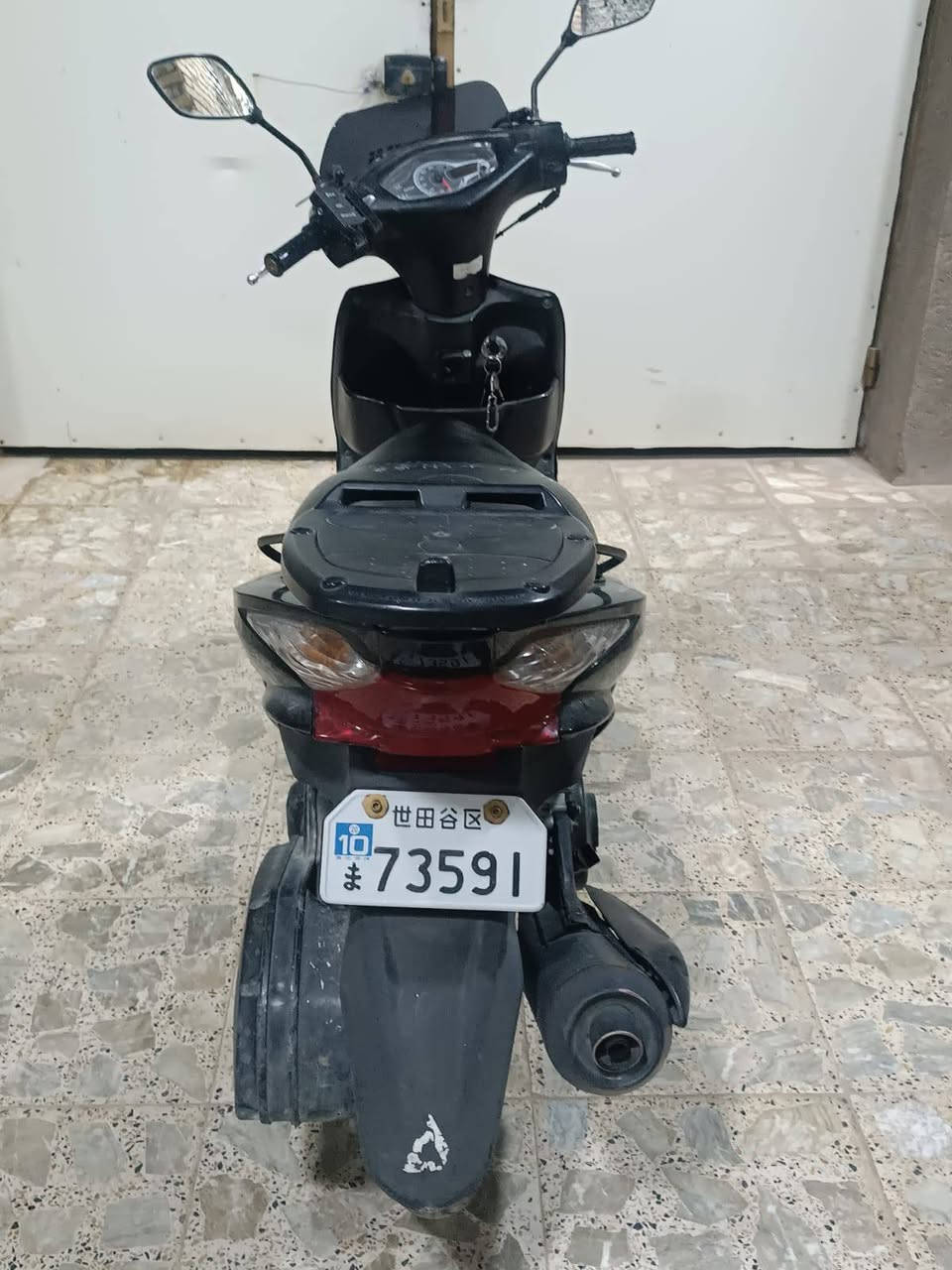 السلام عليكم دراجه ادرس حديث للبيع دراجه نضيفه واحلا من الصوره ومامغسوله نگره سلف كهربائيات شغاله عداد ١٢٠
السعر خاص 
العنوان الكوت الخاچيه 
رقمي  ***********
