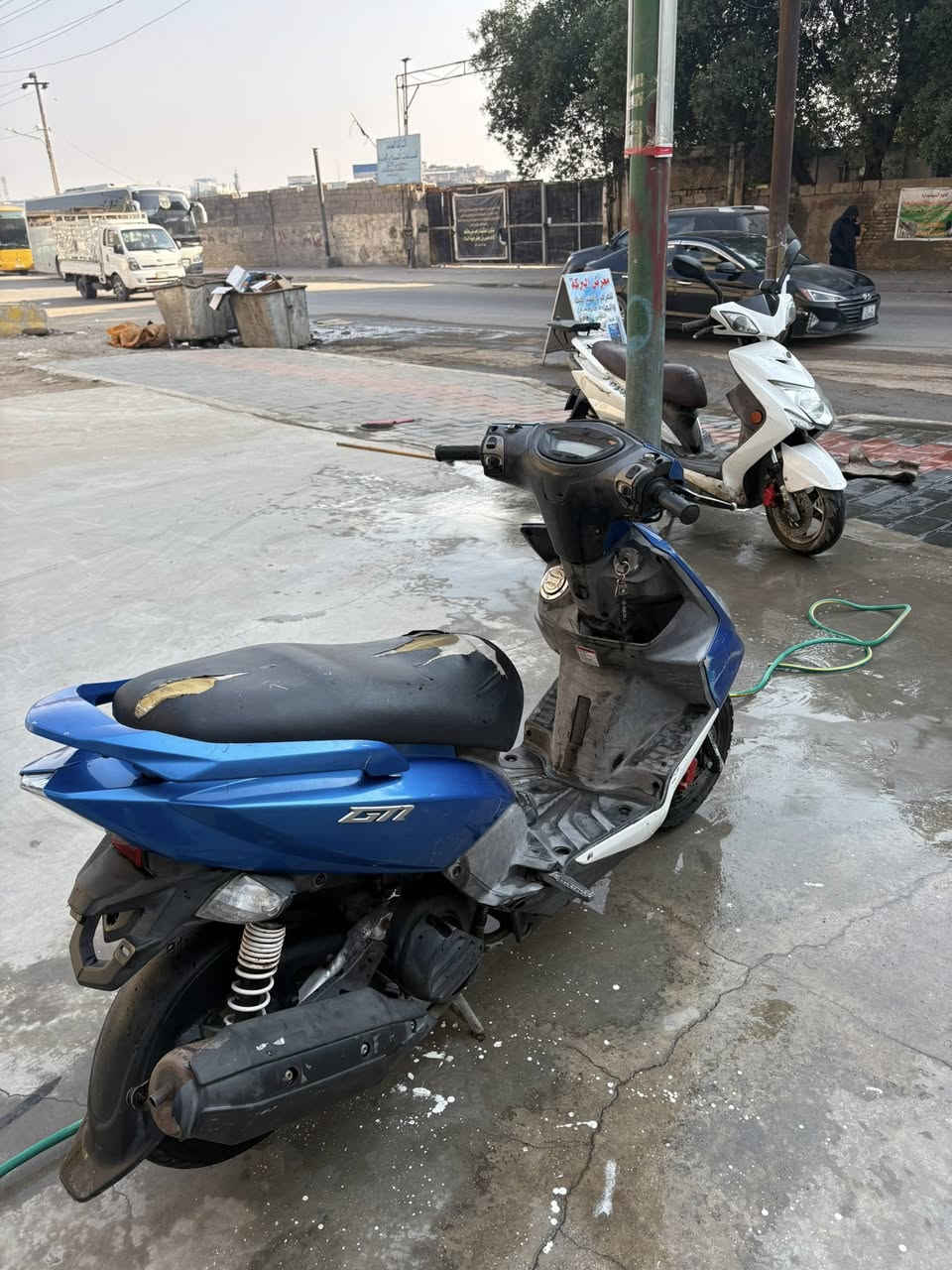 سلام عليكم جيتي ار نضيفه مكفوله ممفتوحه ولا ملعوب بيها ناعمه كله شغال مابيها اي نقص بس الكسن شويه مشكوك و الواقيه مال صالنصه شويه بيها كسر للبيع او مراوس مكاني كاضميه سعر 900و بيه مجال حك الجيه ***********
