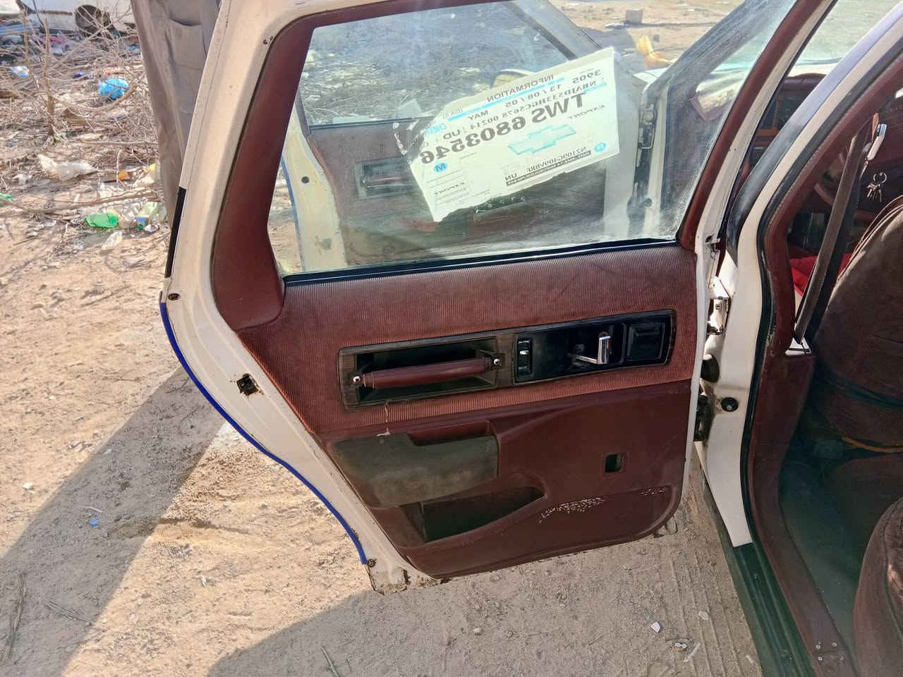 السلام عليكم من رخصة الادمن المحترم دولفين موديل 93رقم كربلاء مشروع وطني سنويه  للثمانيه وعشرين مكينه وكير محور رأس الثور وارد قبل أسبوع شادهن مكانها النجف الاشرف سعر 28ورقه وبيها مجال حك الجيه رقم هاتف ***********
