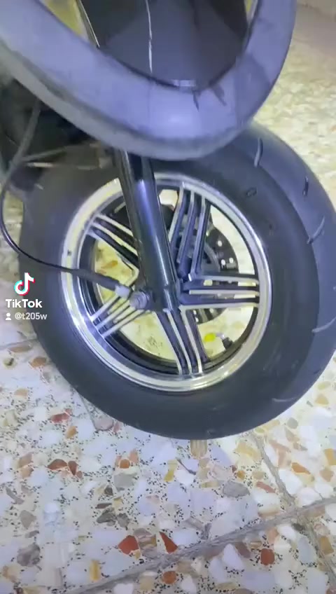 سلام عليكم ماكس عدله
دراجه خير من الله مكينه ما مفتوحه بلاديه ٤٩
بيه ويل كب نجمه كلث خطوط
قبق فلاوين
قطره
شيال
دراجه جديده بعده صار ٣ اشهر نازله من ربمه
السعر ٩٠٠ وبيهه مجال بسيط شراي يتصل ***********
