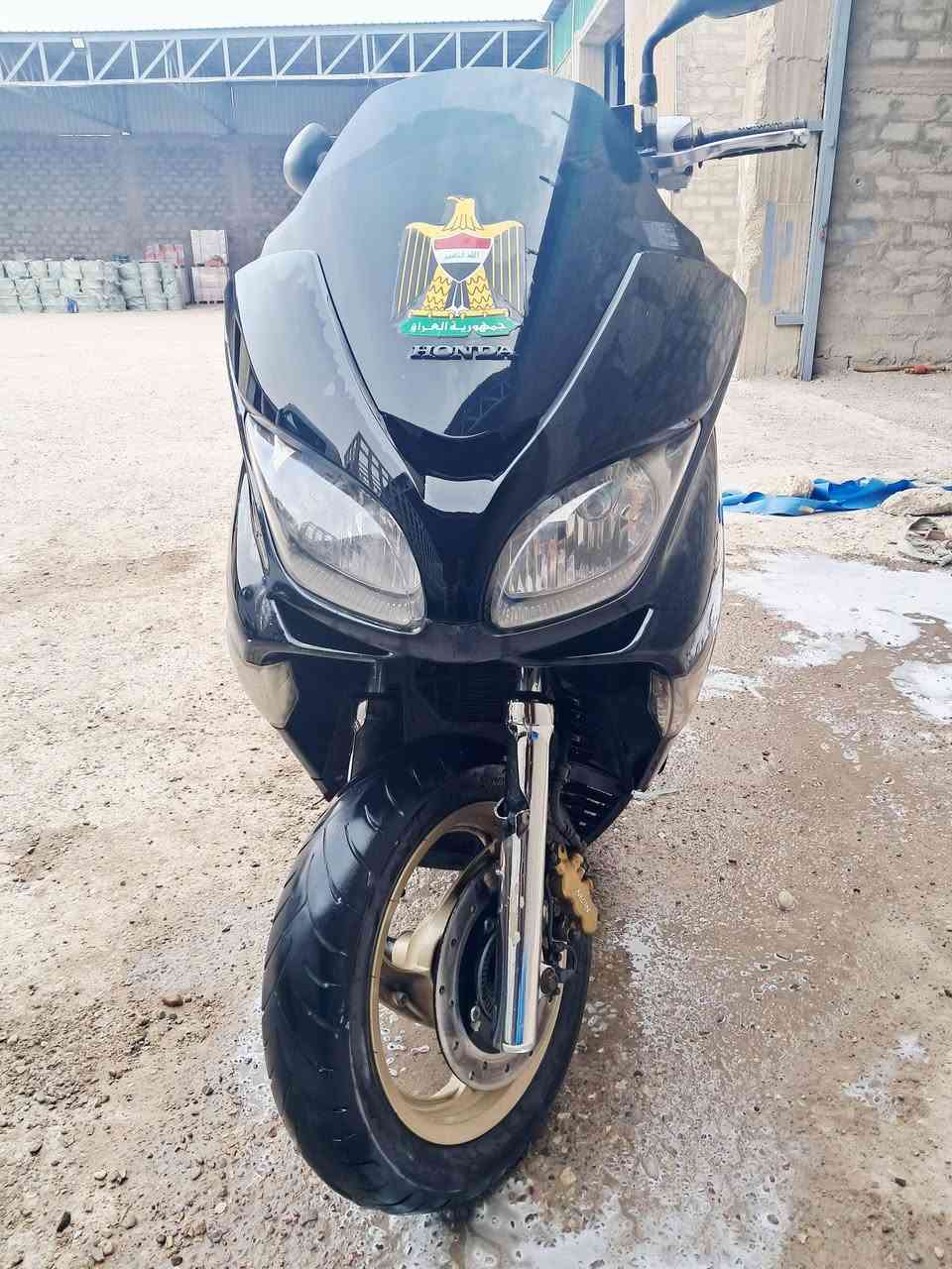 السلام عليكم
دراجه 0\8 كريستال 7 كير 4 نمر 
مواصفاتها 
ABS  مانع انزلاق 
دوسات نيكل كامله 4 قطع
قبق كلجات فايبر كاربون وستيل اصلي مو تغليف 
مسجل بلادي + سماعات 🔊 مال سياره BMW
مكينه وكلجات وكيف واكسل كفاله من الفتح 
ويل ذهبي دبلات خلفيه جدد 

نقوصاتها بيها حادث بجم مصلح 
جاملغ امامي نقص 
تريشه جهه الستان الصفح نقص 
دبلات أماميه نص عمر 
معدلها بالشارع 140 كم
هاي كل تفاصيل الدراجه لاتخابرني وتكلي شبيها مابيها سعرها قفل قفل قفل قفل مليون دينار واكو بالسوك حتى ب 500 الف وعندي صورها قبل الحادث دراجه تخبل


**إذا كنت صاحب هذا الإعلان وتريد حذفه لأي سبب، رجاءا أرسل رسالة إلى الدعم الفني**