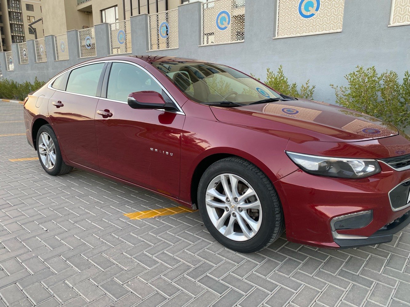 ماليبو LT  2018  خليجي مكفول
محرك 2500 (4 سلندر) تنفس طبيعي
كير ATF المرغوب 8 نمر 
6 بصمات (تشغيل/ باب / جنطة)
سايد بريك بصمة
تحكمات ستيرن
نظام ABS
مانع انزلاق
شاشة اعطال
تبريد قطعتين امامي خلفي 
حساسات خلفية 
كار بلي
منفذ USP
السيارة مكفولة (كير / محرك / شاصي / لغد / حالوب / صبغ / راديترات)
ماشية 128 الف ميل
السيارة بيها بارد بالباب مال السايق موضح بالصور ورصعات خفيفة 
السعر : 116 وبيها مجال 
مكان السيارة بغداد حي العامل
للأستفسار ***********