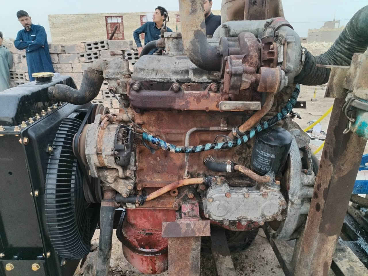 سلام عليكم محرك للبيع فيكو 4 بستم خنزيره 8×8 العنوان الحله الحمزه الغربي الغزالي ***********
