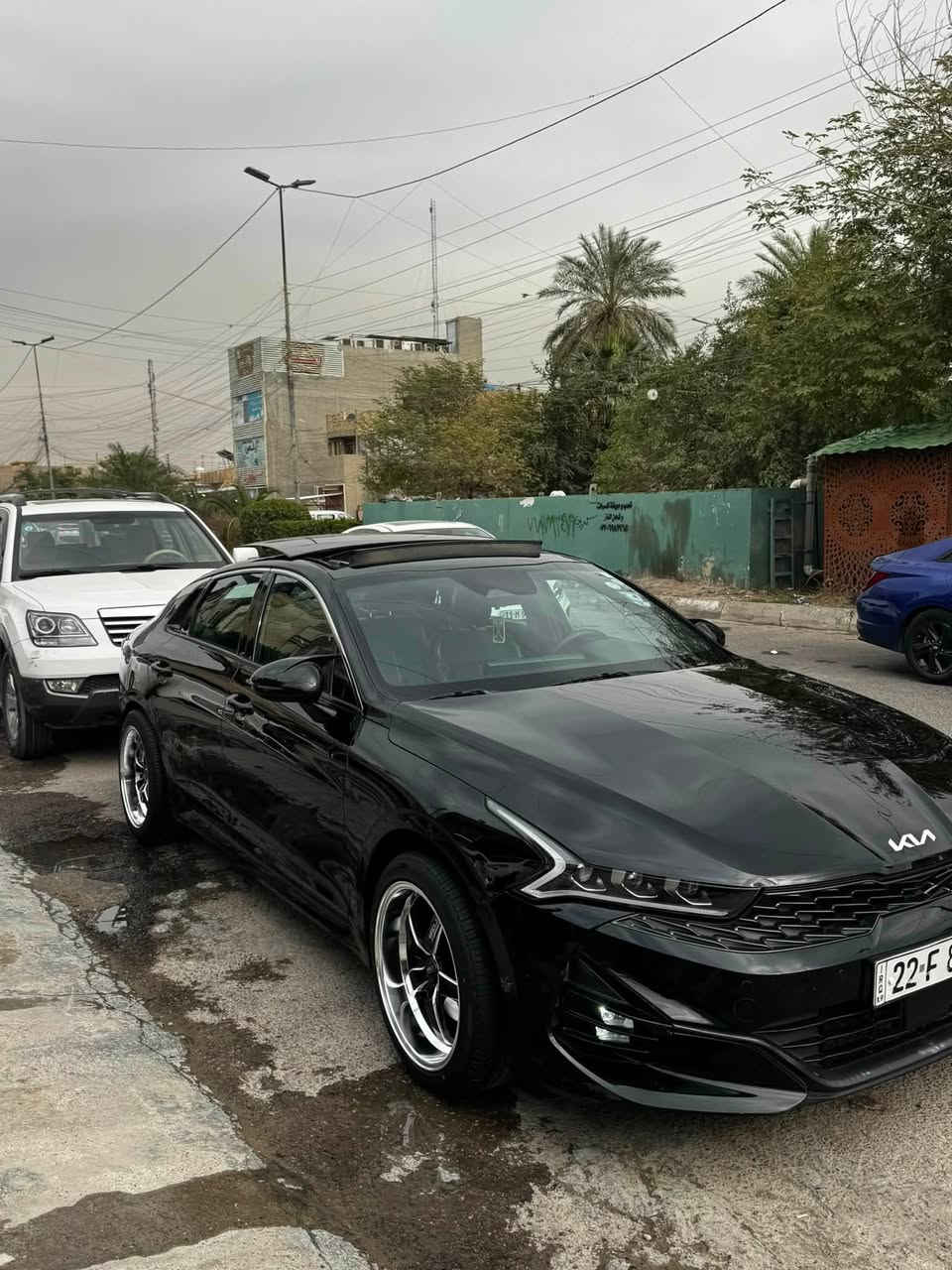 سلام عليكم
K5Gt lien
موديل 2022
فول مواصفات 
مواصفات الجيتي لاين المعروفة 
رادارات 
اوتو ستوب 
تحكمات ستيرن
كشنات ودركة تدفئة
تحديد مسار 
قيادة ذاتية 
مودات سياقة 
وهواي مواصفات بعد 
ماشية 70mi
حادث امريكة بل منشور وبل عراق صاربيهة ضربة بل باب العكس السايق الورة وشبر بارد بل جاملغ الخلفي 
سيارة حلوة ونضيفة ومناقصهة ايشي 
السيارة رقم اربيل 
عنواني بغداد 
للتواصل : ***********
