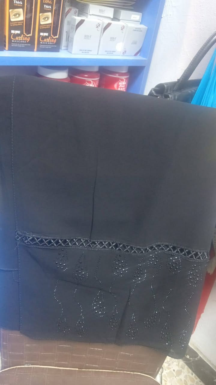 ربطات ايرانية تجنن السعر ب ٨ القطعة


**إذا كنت صاحب هذا الإعلان وتريد حذفه لأي سبب، رجاءا أرسل رسالة إلى الدعم الفني**