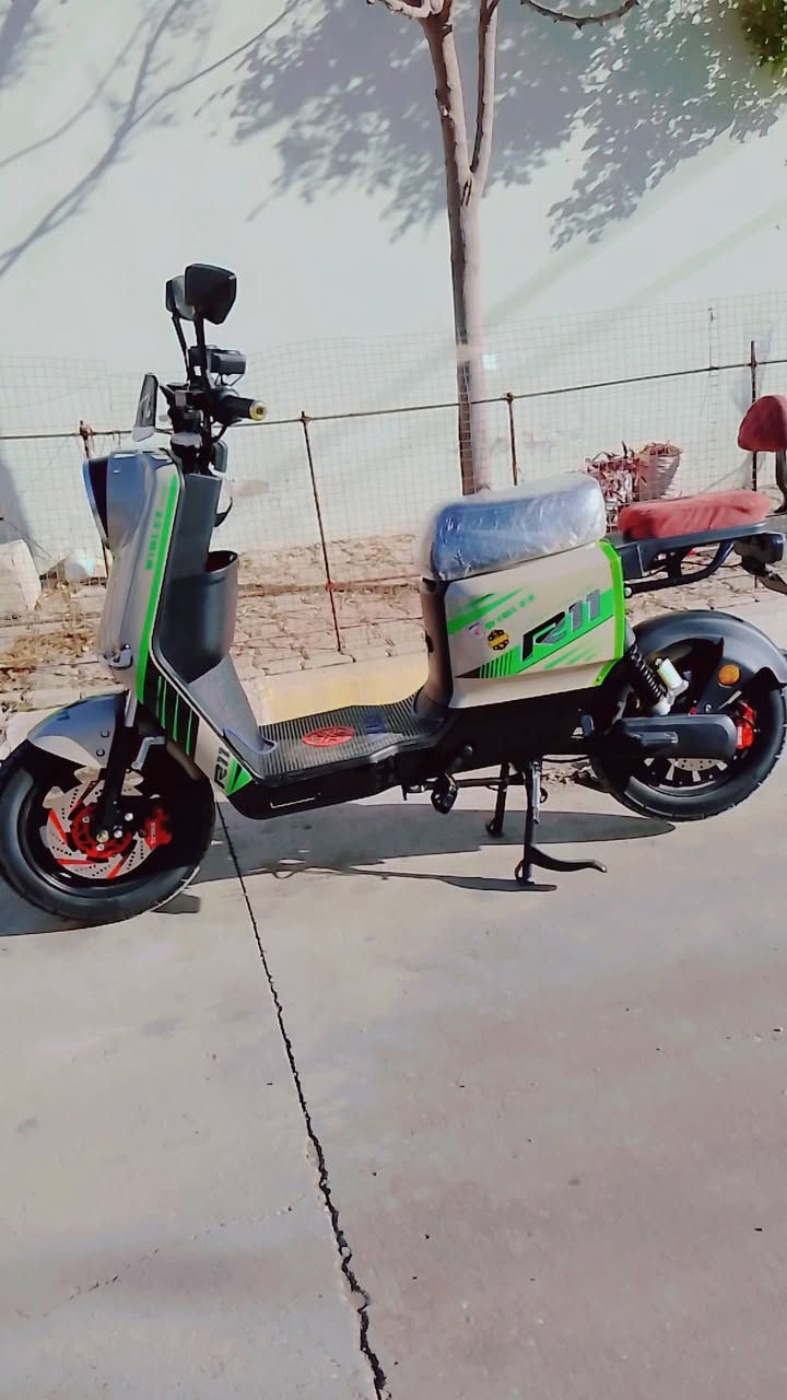 السلام عليكم باسكيل شحن ار 11 للبيع جديد استخدام أسبوع 6 بطاريات الشري يجي خاص


**إذا كنت صاحب هذا الإعلان وتريد حذفه لأي سبب، رجاءا أرسل رسالة إلى الدعم الفني**