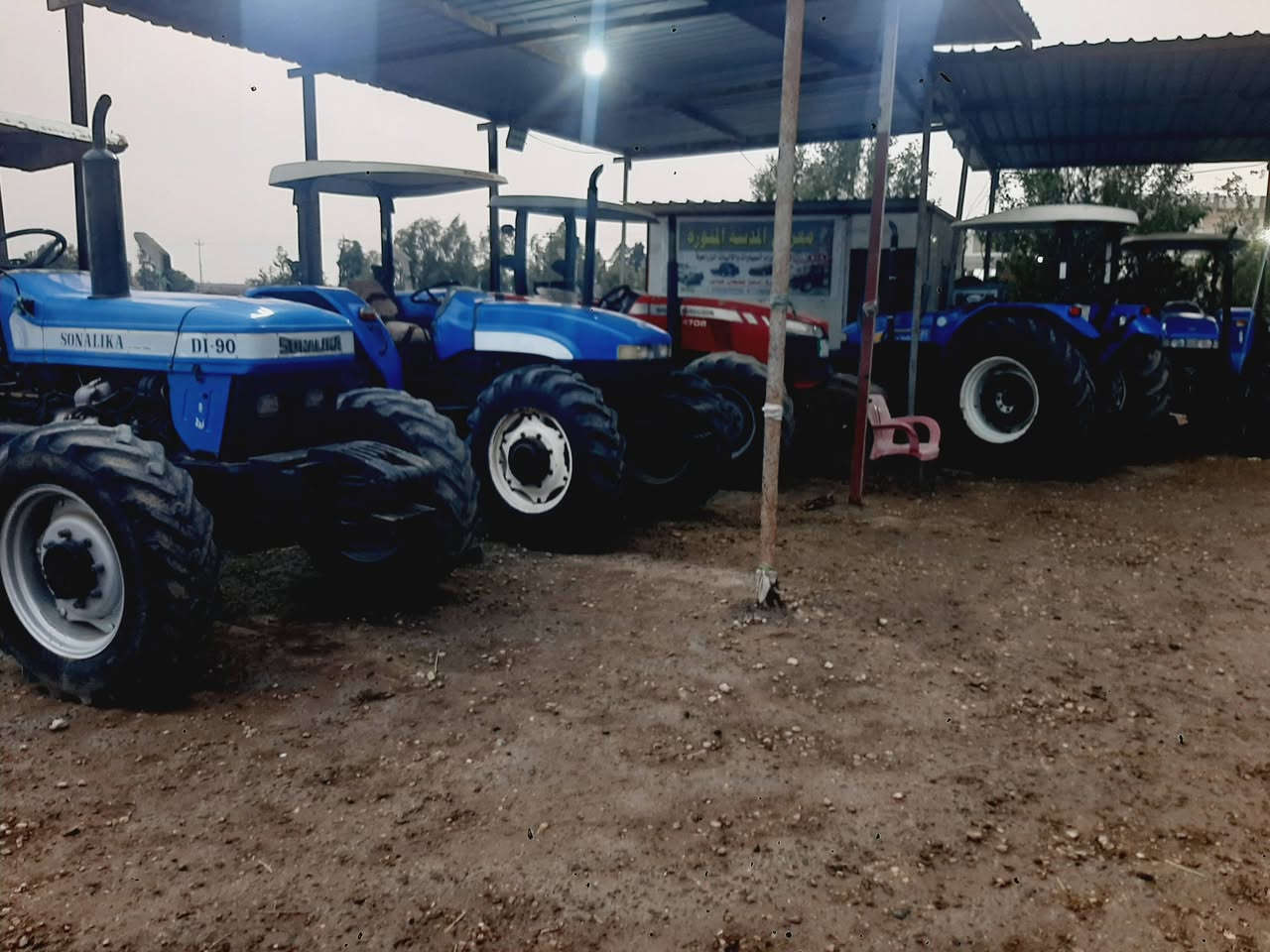 للبيع انواع المكاين وأنواع المعدات 
المكان بابل الخميسيه معرض ابو مصطفى
المكان بابل الخميسيه 
***********
