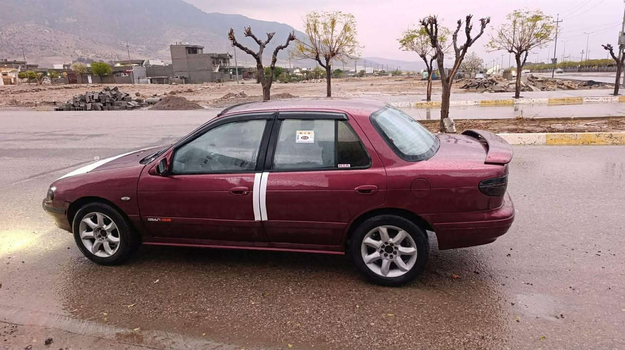 سڵوی خوای گەورەتان لێبێ
کیا مۆدیل ٩٤ گێڕ تەرح گەرمی بەشەرت  بەشەرت ئەوەی ماڵی کەس نەبێ سەیارەکە هەیکەلی زۆر جوان ماوەتەوە وەرگەڕاو نییە گێڕ و مەکینە بەشەرت سعر ٢٢ مەعامەلەیەکی برایانە ***********
