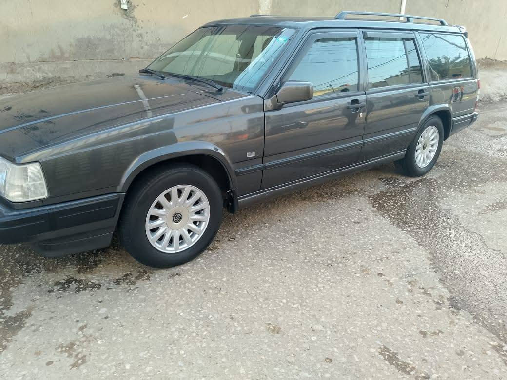 فالفو حجم 940 موديل 97 مكينه تيربو غرفه جلد تبريد شغال رقم نجف دولي بسمي كفاله من خياس وشواصي لاسفسار *********** مكان سياره نجف ناحيه لعباسيه
