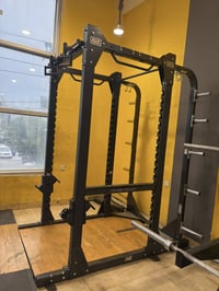 قفص همر اصلي للاستفسار 07750030305  او ‭0772 848 8310‬