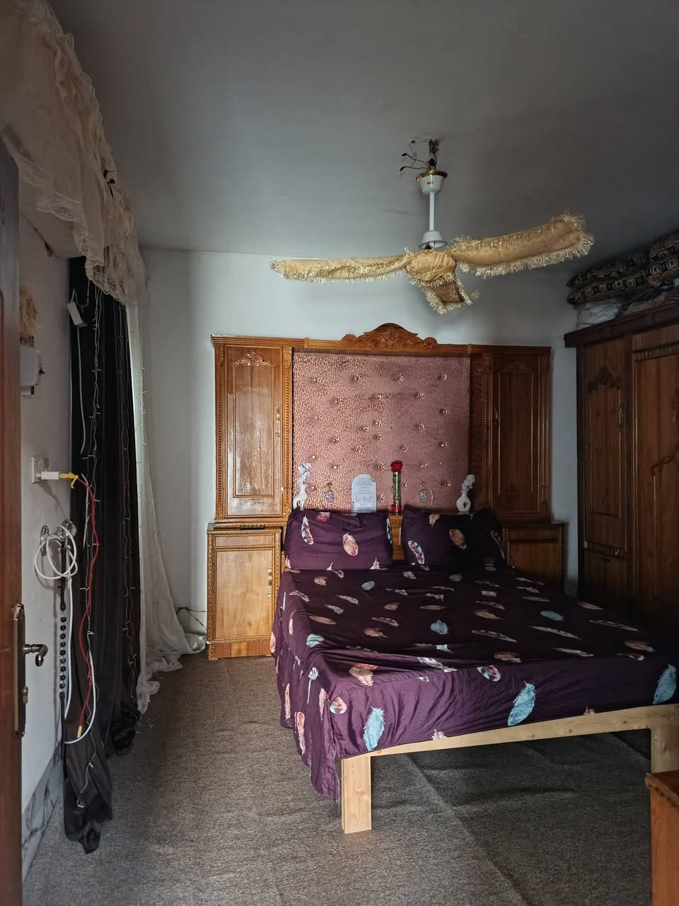 سلام عليكم بيت للبيع مساحة ١٥٠ اصلاح زراعي مشمول بتطويب تفاصيل البيت
غرفه _مطبخ _صاله كبيره _ستقبال كامل الخدمات ماء كهرباء تبليط موقع البيت الباشيه قرب السيطره شارع البوعبدان سعر 20بيه مجال للاستفسار تصال ع رقم ***********
