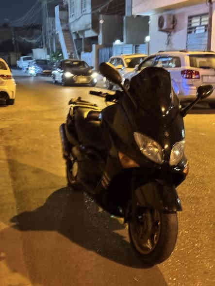 سلام عليكم تي ماكس 2008 نوزل دراجة ماشاءالله عليهة نصبتهة تخبل مكينة مكفولة من الفتح و من الصوت و من كلشي الدراجة بيهة تزويد خير من الله 
جامة مالوسي امامي 
ستيرن اوزما اصلي 
يدات رياضي 
صالنصة اصلية كاتم و جعير 
كاسحة اصلية بملحهة 
ويالة ذهبي اصل 
كلج ماعرف شنو بس رياضي 
دراجة وحش شلعة معدل 
كفرات و لا كسر دراجة متعوب عليهة 
مراوس او بيع سعرهة 23 وبيهة مجال  سعرهة كلش مناسب مقارنة با غراض البيهة مكاني اعظمية - منصور شراي يتصل *********** موجود واتس و رصيد
