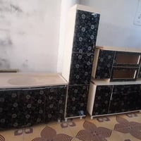 كاونتر خشب • مترين ونص • مستخدم نضيف