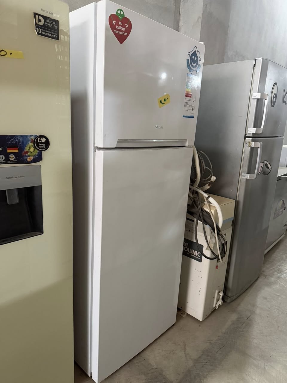 ثلاجات نظيفات كلش شرط ضمان 😍
(خـانقـين ♡ داره كونـارة ♡) 
  💧داخـل مـعمل الـماء💧 
«مـزاد أحمـد للأثـاث ألـمنزلي»
               ***********
