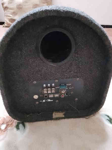 مضخم للبيع حجم كبير السعر 40 وبي مجال قليل رقم الهاتف ***********
