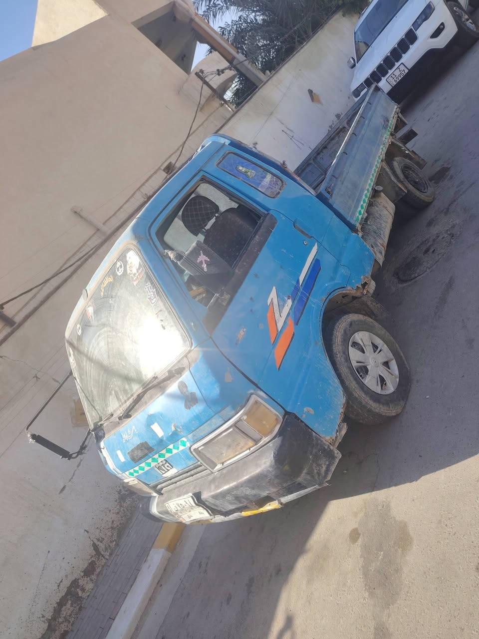 السلام عليكم اخوان كيا بنكو موديل 95 سياره جديده بيه عطل بالكهرباءيات  سياره تدير ماتشتغل مكينه كير واكسن وشاصي خير من الله راعيه ماندله اتكفلك سرقه وعشاير السعر 18 عنوان ناصريه مركز ***********
