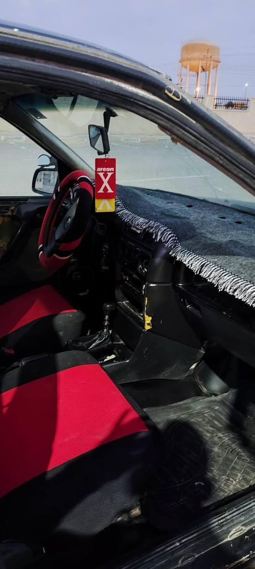 للبيع اوبل فكتر حجم 18
كير ومحرك حلوات
 تخم تايرات 
كهرابائياتها شغاله 
سياره معمره جديده 
رقم نكليزي شرط التحويل 
صاحبها معروف ويحول يمته تريد 
ترهم وعده وترهم مقدمه والباقي وعده للمضبوطين فقط 
مكان السياره الانبار حديثه 
ملاحضه ...  نواقصها بطاين بوب موجودات بعدهن ما مشدودات عليها للاستفتسار اكثر اتصل ***********
