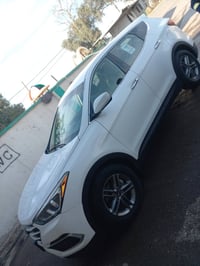 مكلف بلنشر سنتافي للبيع موديل ١٨ بغداد محرك ٢٤٠٠ اربع استندر  وارد أمر...