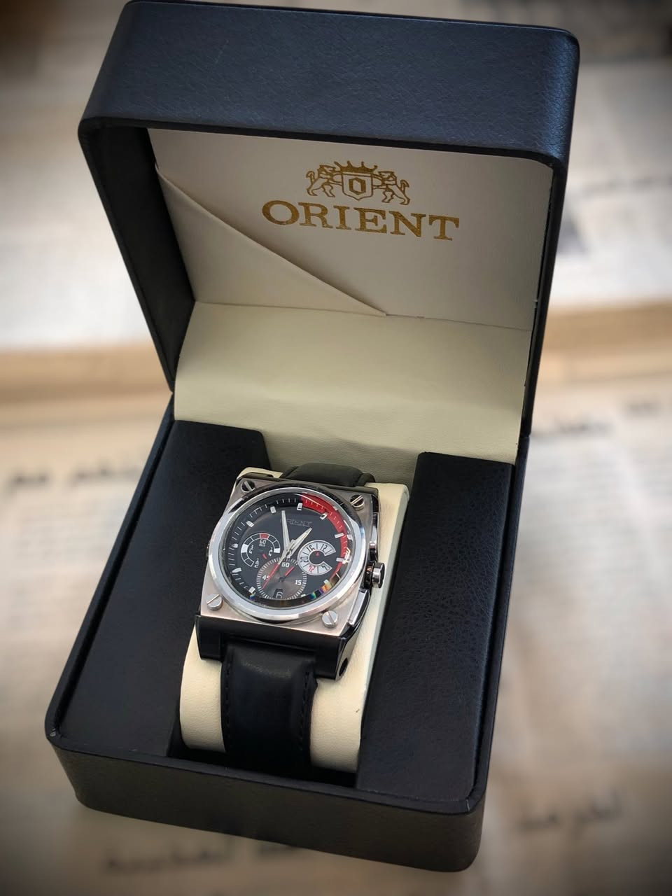 اورينت  كرونوغراف اصلي 🇯🇵🇯🇵🇯🇵
نظافة تامة // نظام كوارتز // تصميم مختلف وزن ثقيل // القطر طول عرض 40 //سنتر ثواني و سنتر دقائق // اميال وارقام لامينوس // السير الاصلي والبوك الاصلي مع العلبة //
‏🇯🇵السعر خااص لطفاا🇯🇵
يوجد توصيل لجميع محافظات العراق


**إذا كنت صاحب هذا الإعلان وتريد حذفه لأي سبب، رجاءا أرسل رسالة إلى الدعم الفني**