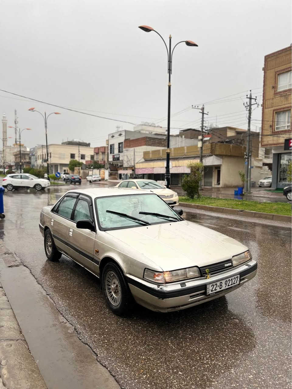 مازدا، 1991 هەشت و بەخ 
رەقەم و سەنەوی هەتا 2030 تازەیە
گیروومەکینە و لۆك  
قفل مەرکەزی
چوار جام کارەبای
شاشە ئایپاد 
لایت کامل زینۆن
هەیکەلی زۆر جوانە
ناوی لەسەر دەقی شەریکە ماوە
پێشودوای تازە داگیراوە کامل بەشەرت
سەیارەکە زۆر جوان ماوەتەوە
کارەبای کامل مەزبوت
تەحویل/غەرامە/براوە/بەشەرت
سعر 43 وەرەقە و کەمێك مەجال
شوێن / هەولێر
بۆزانیای زیاتر نامە بنێرن لەخزمەت دام. أربيل, العراق


**إذا كنت صاحب هذا الإعلان وتريد حذفه لأي سبب، رجاءا أرسل رسالة إلى الدعم الفني**