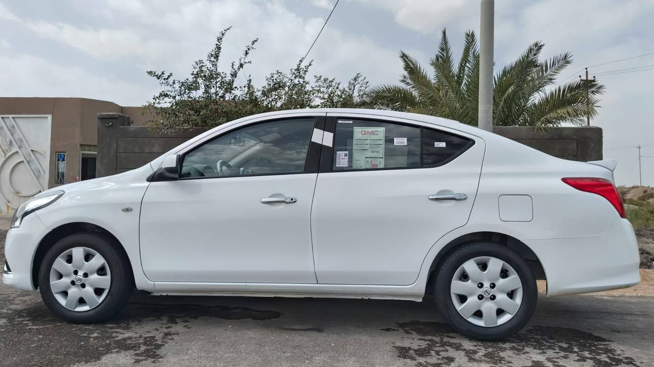 سلام عليكم للبيع سياره نيسان سني هندي مديل 2023 وكاله عامه رقم اربيل سياره كفاله تبديل وصبغ مكينه كير تبريد حداديه تخم تاير كله جديد ماشيه 90 سياره حلوه وجاهزه
سعر 112 وبيه مجال مكان بصره قضاء المدينه اتصل 
***********
