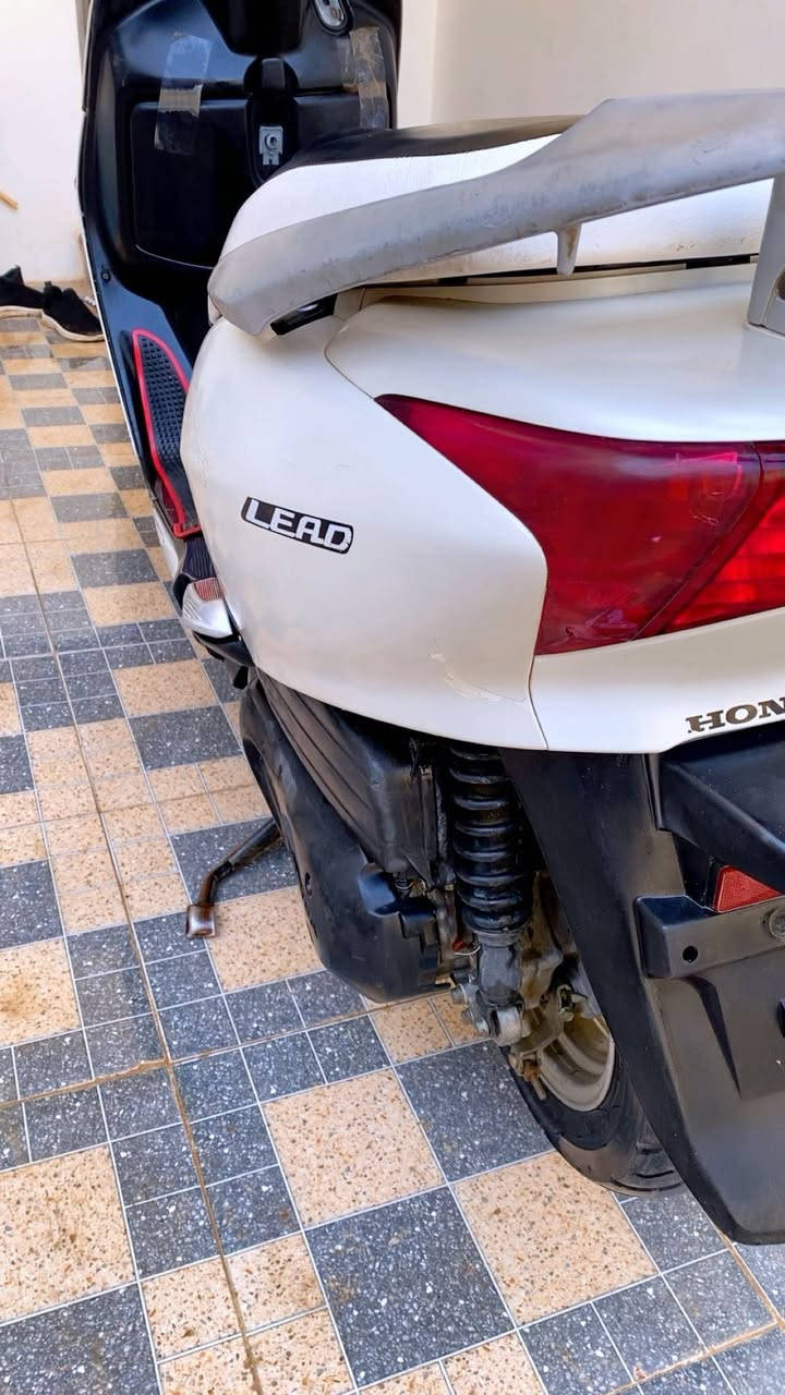 سلام عليكم دراجة ليدي مجفتة جديد مصار شهر نضيفة وناعمة نكرة سلف سعرهة 700 وبيها مجال لشراي

للاستفسار الاتصال ***********
