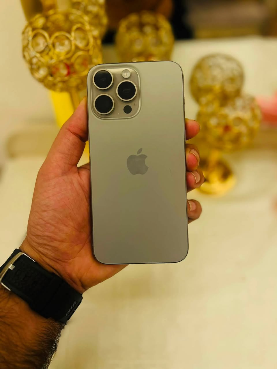 سلام عليكم ايفون  15 برو ماكس للبيع نظيف حيل مال بيت انطي بي شرط لامفتوح ولامرفوعه بطاريه ولاشي 
بطاريته 85 
السعر مليون
مكاني تكريت القادسيه تقاطع المستشفى العسكري

للأتصال ***********
