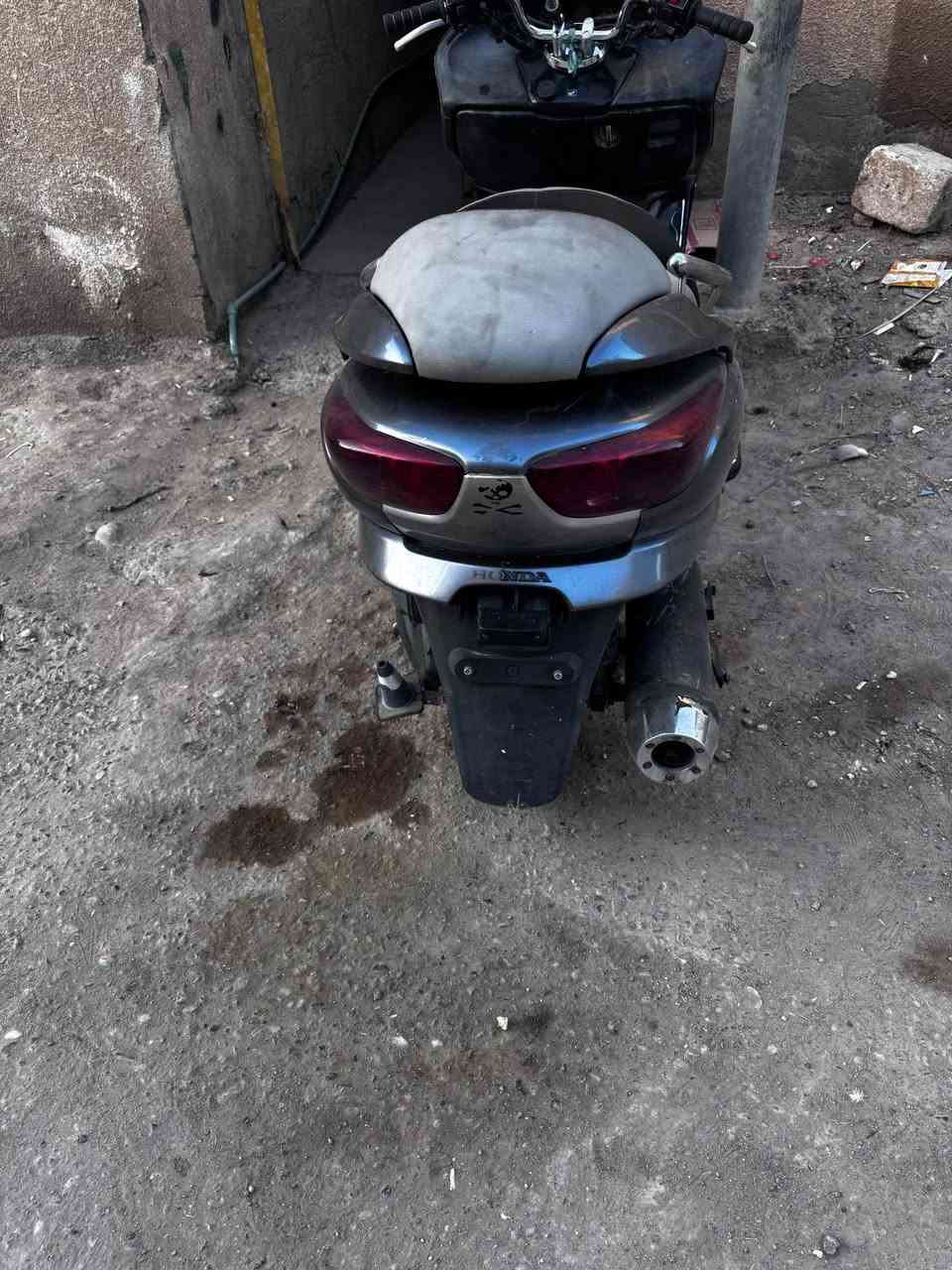 دراجه فورزه 08مكينه ما مفتوحه دراجه نفقص باتري ولايت وجاملغ امامي دراجه حلوه مكان بصره قضاء المدينه تجي وتفحص وشوف سعر 800 وبيهة مجال رقمي *********** البصرة, العراق
