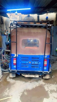 تكتك للبيع السعر 3مليون محرك ما مفتوح مديل عشرين اوراق ضايعه بس مكاتبه...