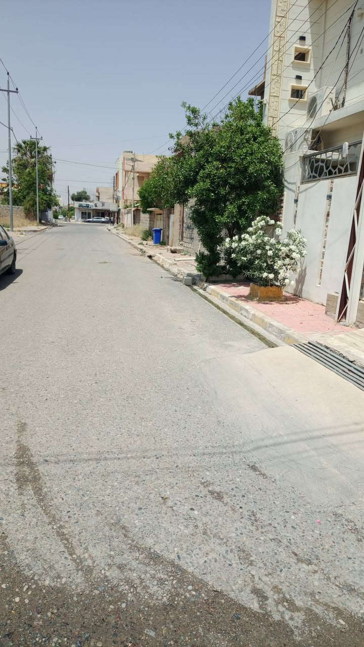 قطعة ارض للبيع طابو صرف 
مساحة 100 متر 
________________
واجهة 15x675
العنوان حي الاسرى مفقودين 
____________________
خلف مطعم روما 
سعر 75بي مجال 
____________________
للستفسار اتصل على أرقام 
***********
اوزيارة المكتب كركوك 
حي الاسرى مفقودين مقابل مطعم روما
