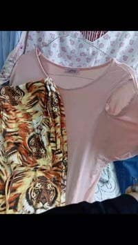 ملابس • آخر قطع • 20 قطعة