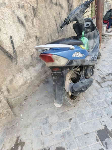 ماكس منغول دراجه شغاله هندر فقط شلعه معدله خير دبلاته  تايرات نضيفه الدراجه بيه نضوح قليل مكاني مدينه الصدر أو الدوره رقمي *********** السعر ٣٥٠
