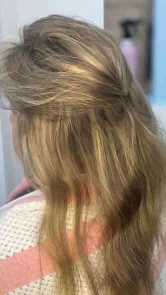 جمال شعر عروساتي غيًر

شاركو منشور بنات خل بنات تستفاد

مشاركه. شغلنا بل كروبات هاي شروط مسابقه 
ابداعنه مستمر

عنوان غربي ثاني شارع كراج المشتل شارع حجي سليمان ***********

صالون نيولوك متواجدين يوميا من9 صباحًا الى ٧ مساءًا
صبغ، قص، تسريح، اضافر، بديكير،رموش،، حواجب،مكياج،عروسات... ميش ' حفافه
