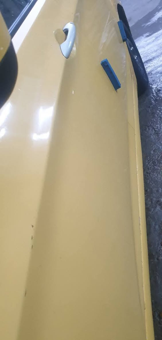 هونداي اكسنت 2016 خليجي محرك 1600 السعر 97  مواصفاته بلو  بأسمي كير محرك تبريد صدر جديد الكشر بيه ملاحظات بسيطه موظحه بلصور مكاني بغداد الحريه *********** بي واتساب
