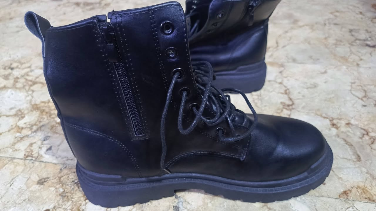 أعلا سعر ابيع القطعه اصليه هسه طلعتلي قياس 44


**إذا كنت صاحب هذا الإعلان وتريد حذفه لأي سبب، رجاءا أرسل رسالة إلى الدعم الفني**