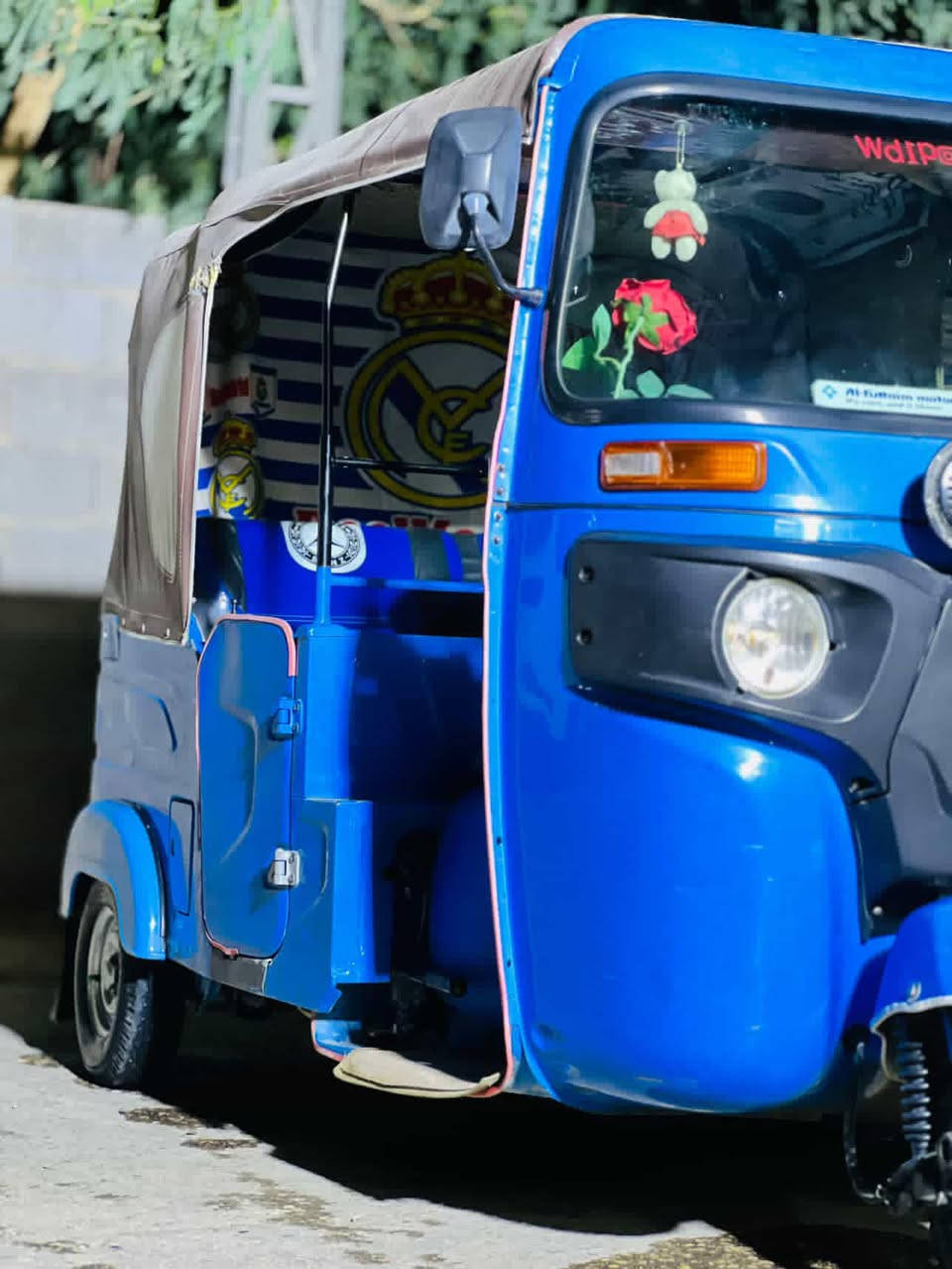 سلام عليكم تكتك موديل 22 للبيع مرقمه رقم كربلاء مكاني بابل _مسيب
***********
