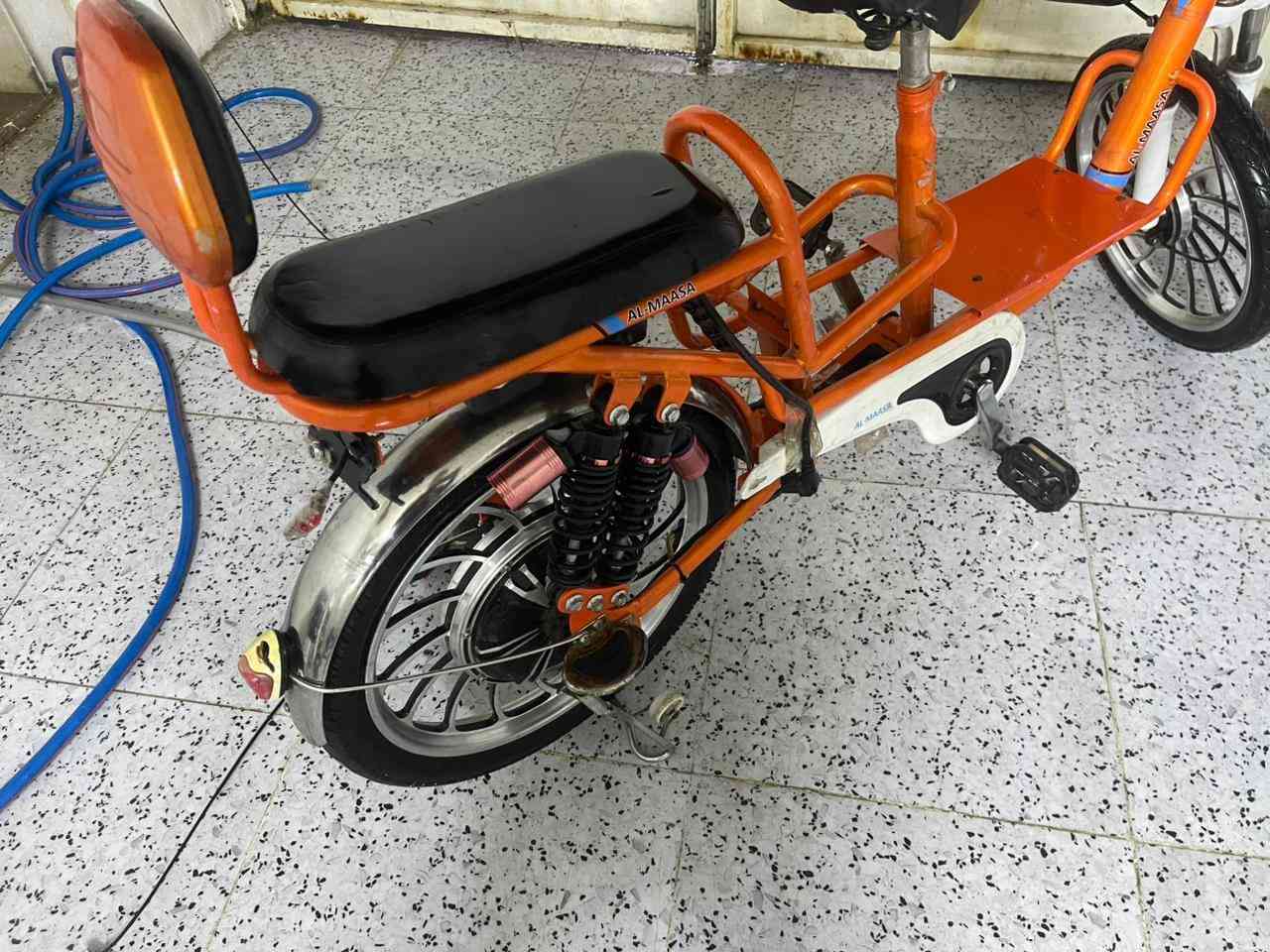 ‎پاسکیل شەحن  .. جۆری ئەڵماسە.. زۆر خاوێن و جوانە
چوار پاتری نوێی لەسەرە‎ أربيل, العراق


**إذا كنت صاحب هذا الإعلان وتريد حذفه لأي سبب، رجاءا أرسل رسالة إلى الدعم الفني**