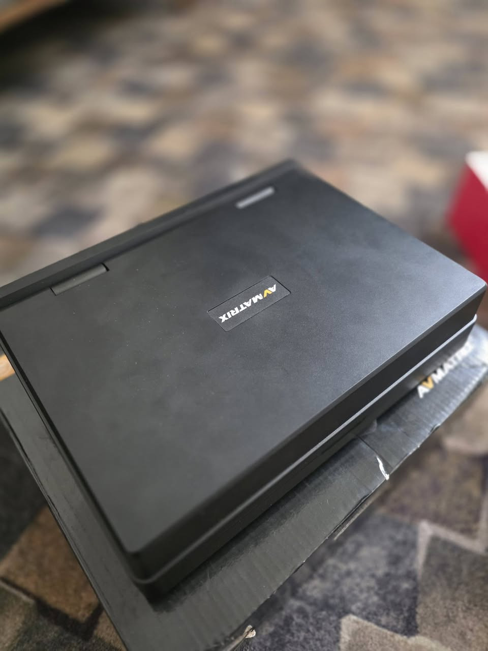 جهاز بث مباشر من شركة AVmatrix ( اربع كاميرات ) 
كامرتين / hdmi 
كامرتين / sdi 

مع جهاز ارسال واستقبال للرونين من شركة هوليلاند 4k الاصدار الاحدث يدعم ال ( hdmi _ sdi ) 

مع محولة من hdmi الى sdi من شركة AVmatrix 

يعني تكدر تبث 4 كاميرات hdmi 

وتكدر تبث 2 كاميرات hdmi + اثنين كاميرات sdi 

مع كافة الكيبلات لجميع الكاميرات 
علما ان الجهاز غير مستخدم مفتوح فقط

للاستفسار خاص


**إذا كنت صاحب هذا الإعلان وتريد حذفه لأي سبب، رجاءا أرسل رسالة إلى الدعم الفني**