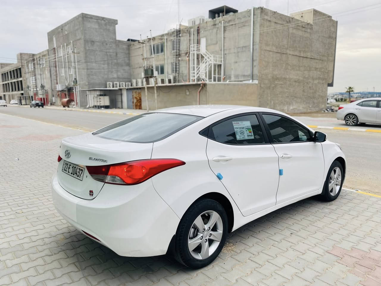 السلام عليكم…اعتذر عن الاقساط والوعدة…
للبيع بسعر مناسب جداً 113…
هونداي النترا 2013 خليجي لون ابيضّ ثلجي رقم أربيل دولي سنوية جديدة شرط التحويل…
سيارة جديدة مامفتوح بيها برغي 
فول مواصفات عدى السلايت 
محرك 1800 مامفتوح شرط 
كير 6 نمر مامفتوح شرط 
تحكم ستيرن جهتين 
داخل لونين 
شاشة شركة 
كشن جك وباقي المواصفات معروفة
سيارة مكفولة كفالة عامة من الصبغ والتبديل والفتح شرط الفحص…
السعر 113 وبيها مجال للشراي 
مكاني صلاح الدين تكريت 
للاستفسار ***********
***********
