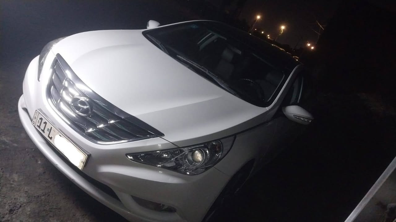 السلام عليكم هونداي سوناتا رقم  بغداد الدولي باسمي موديل 2012 وارد الشركة العامة للسيارات مكينه 4سلندر حجم 2000  مامفتوحه  ماشية 136 الف مواصفاته سقف بانوراما شغال تحكم ستيرن داخل جلد ومخمل   تبريد قطعتين تدفئة بالكشنات مري شفط واشاير كشنات كهربائيه السعر 100$ورقة
العنوان  بغداد  الكاظمية  مقابل  مستشفى  الكاظمية  التعليمي  خلف  مجمع  الجوادين  الطبي  *********** واتساب ابو محمد
