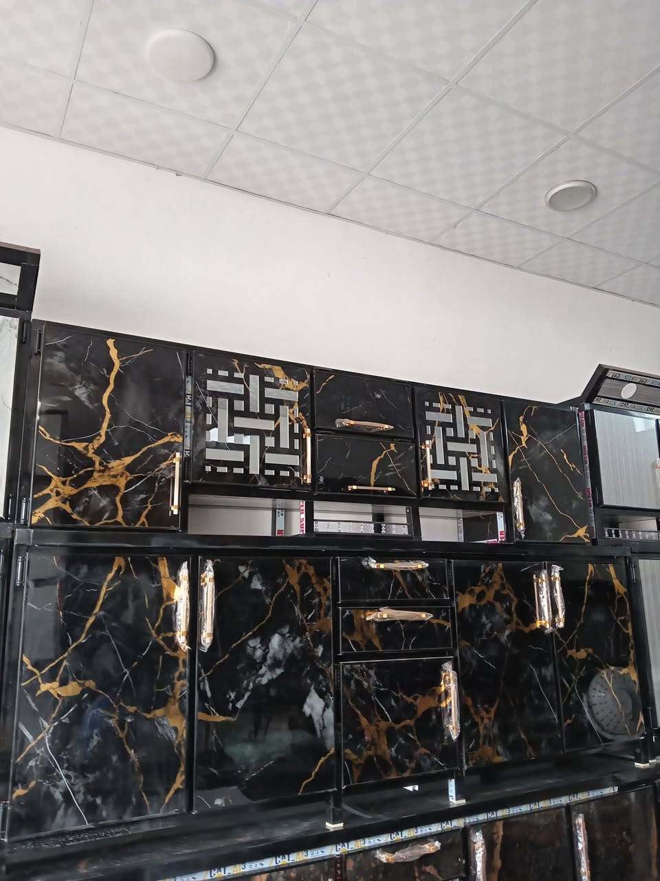 السلام عليكم ورحمة الله وبركاته يوجد عراض مستخدم جديد وبسعار مناسبه ***********
