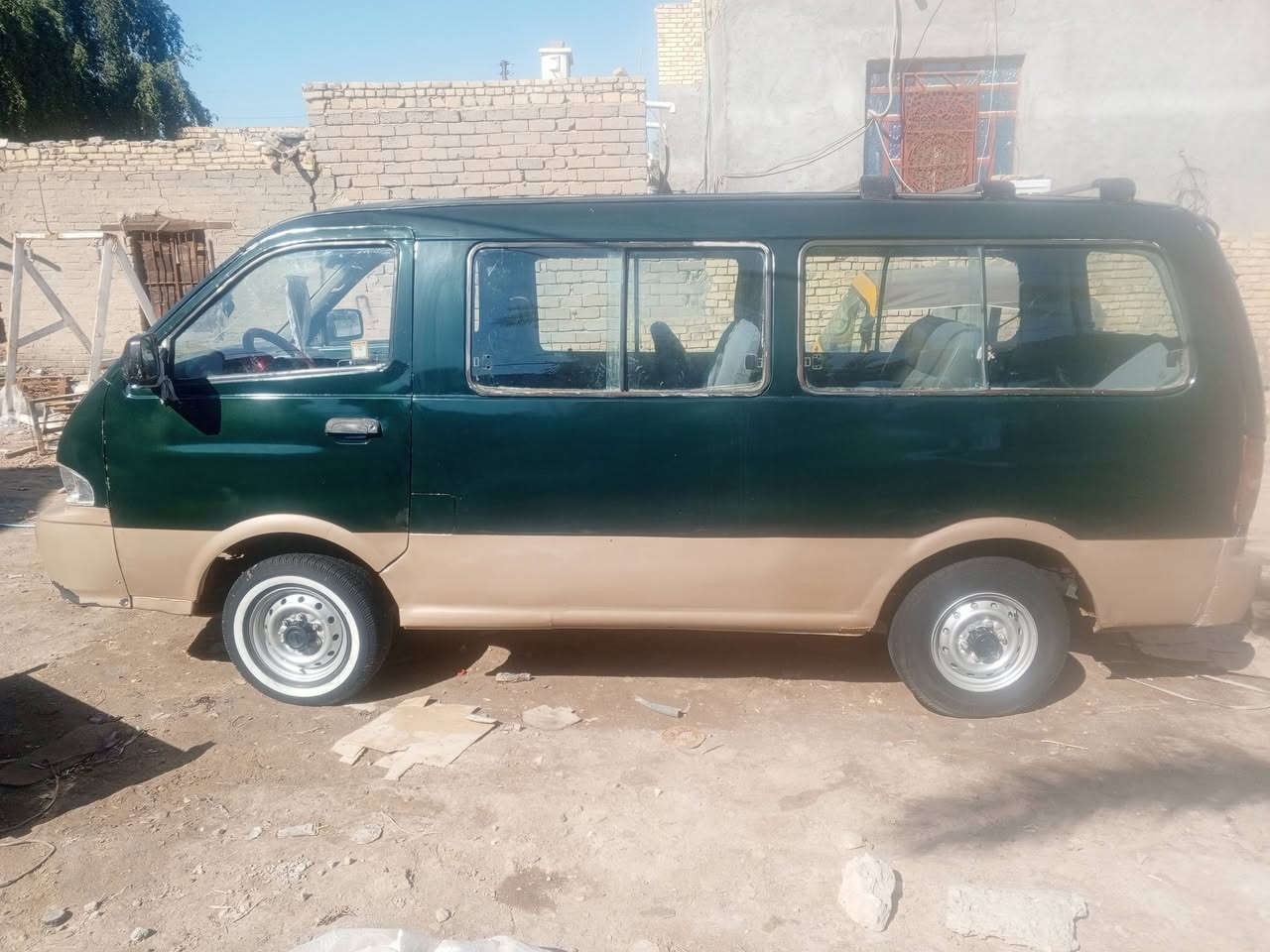 سلام عليكم كيه بريجو مديل 96 مكينه وكير وكسن وحداديه وبور وطخم تايرات باتري جديد سلف جديد دينمو جد مكفولات ولبدي شوف لعين 50 بيه مجال ***********
