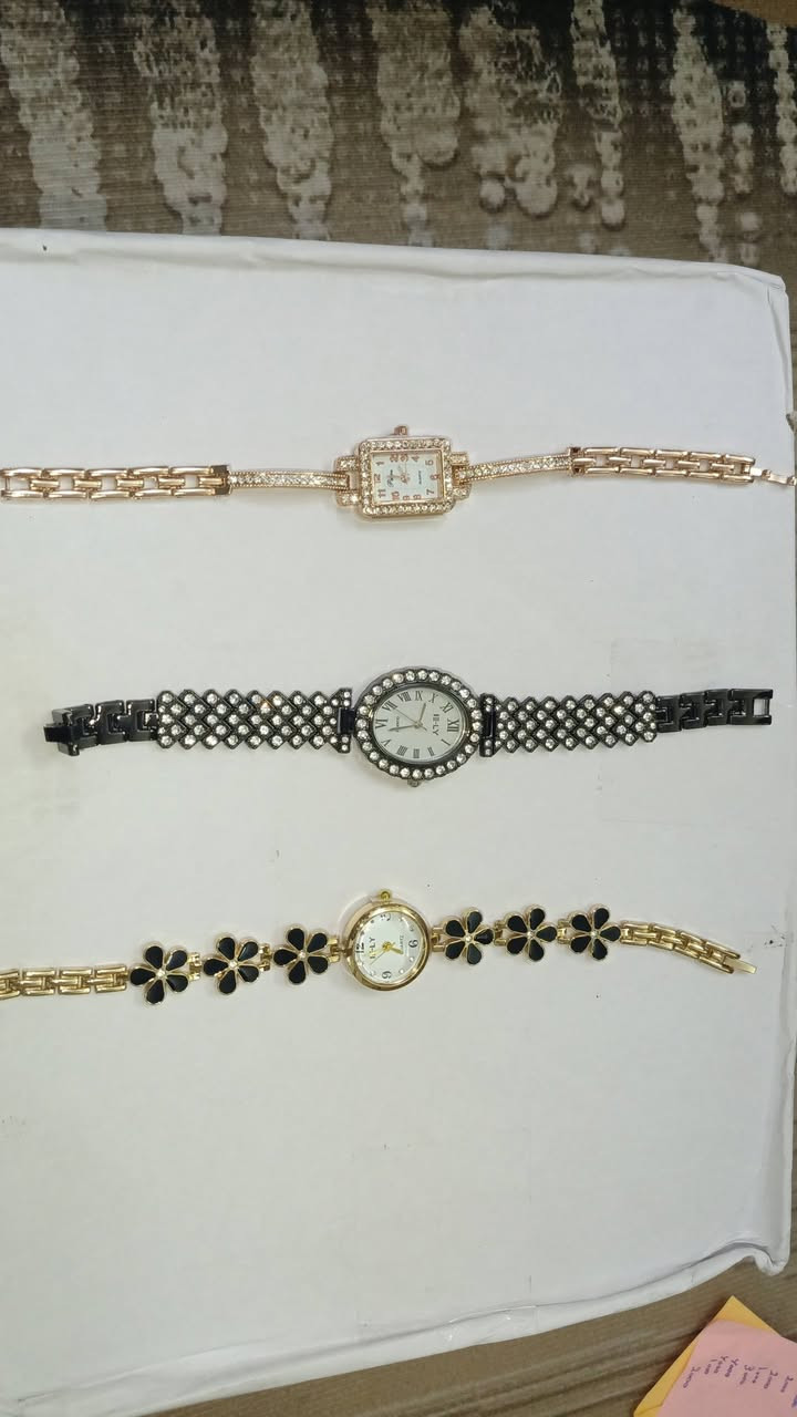 مرحبا بنات ملابس وعناية بشره  كولها  شي ان  اصلي وعندي توصيل للناصريه  وجميع  المحافظات  وشرط  التاخذها  تفحص  بوجود  المندوب واذا مايعجبها  يرجع  اشياء  وملابس  كولها  كوالتي عاليه  والعنايه  الاصليه  والله  تجنن وانواع  الساعات طلاء ثابت واصليه  تجنن سعر  بس5 الاف ومسكارا نوع  وتر برو كثافه  وسواد فاحم وتطويل وضد المي الاصليه والله  تجنن تجنن حرفيا سعرها  بس الفين دينار


**إذا كنت صاحب هذا الإعلان وتريد حذفه لأي سبب، رجاءا أرسل رسالة إلى الدعم الفني**