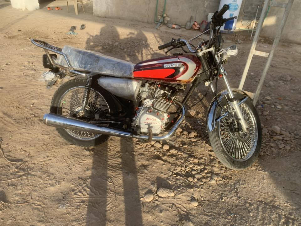 سلام عليكم دراجه 5كير للبيع اوراق مابيه نقصه باس باتري لسعر 300بيه مجال قليل مكاني المدائن ***********
